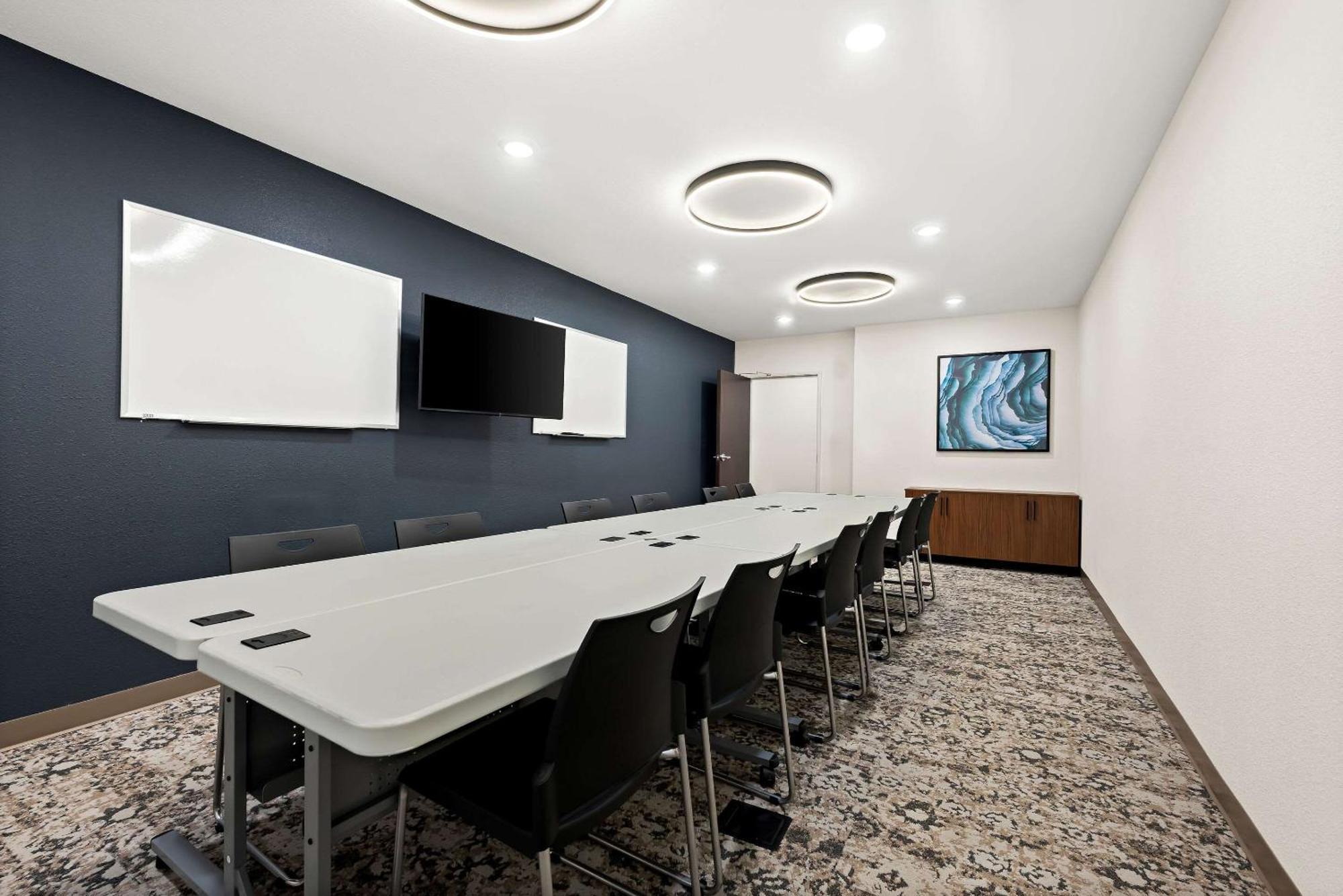 Everhome Suites Huntsville - Research Park Extérieur photo