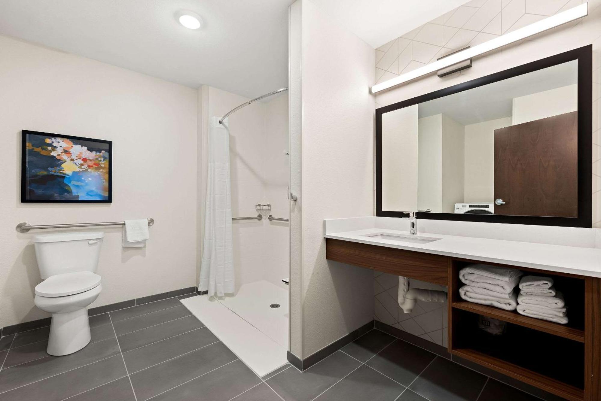 Everhome Suites Huntsville - Research Park Extérieur photo